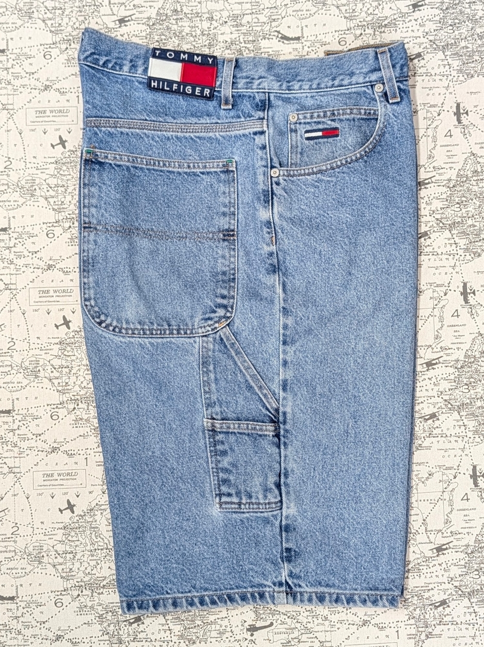 Vintage 90s Tommy Hilfiger Carpenter Light Blue Denim Shorts/Jorts Size 34